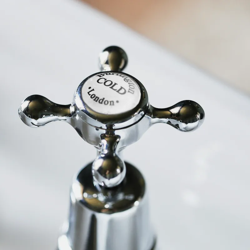 Burlington 2-hulls Claremont 5 servantbatteri