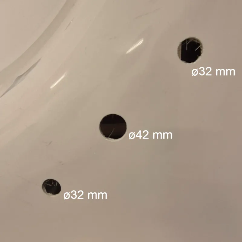 OUTLET: Sanipro Hawaii Hjørnebadekar 140x140 cm Hvit Utstilling