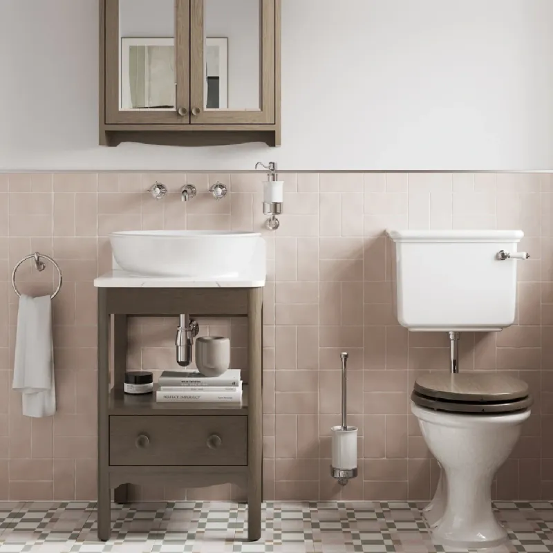 Burlington Guild Servantskap 81 cm med Carrara Benkeplate